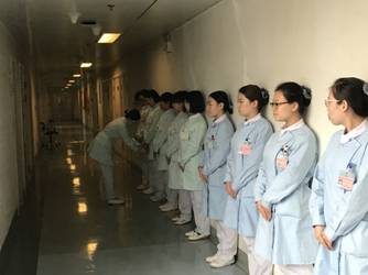文明禮儀從我做起，優質服務入我心